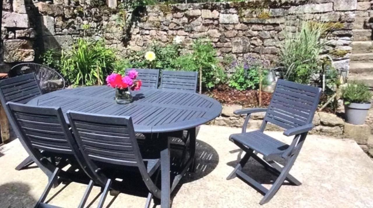 Maison Cosy En Plein Centre Ville Semur-en-Auxois Kültér fotó