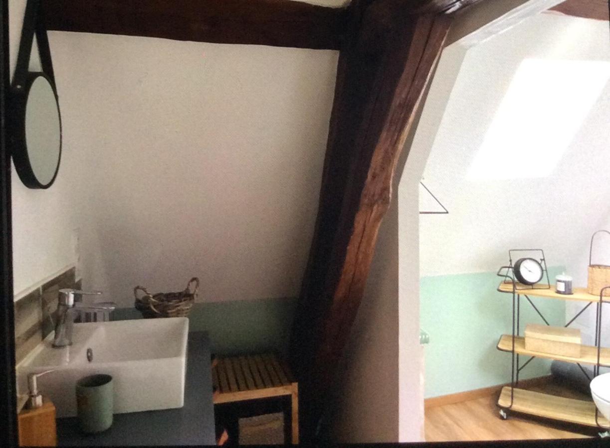 Maison Cosy En Plein Centre Ville Semur-en-Auxois Kültér fotó